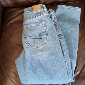 American Eagle Mom Jean
